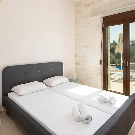 וילה Montes Albi - Your Familly Destination